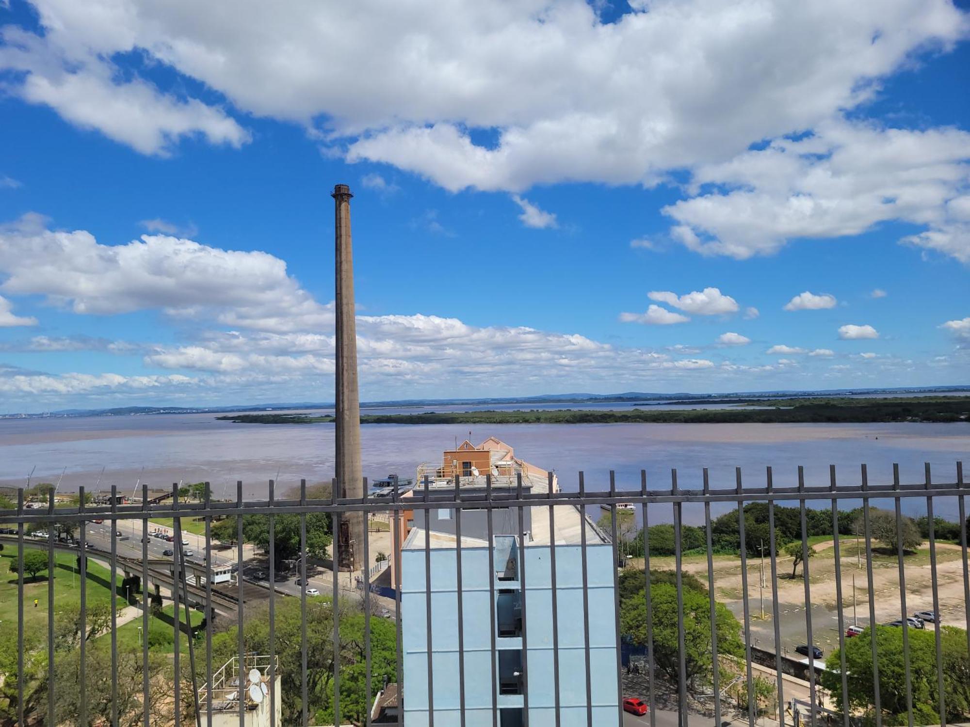 Vista O Guaiba * Porto Alegre